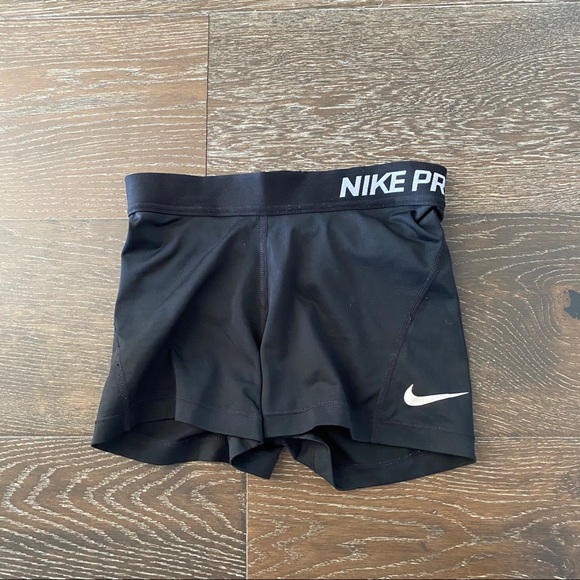 Nike Pants - Black 2” Nike Pros